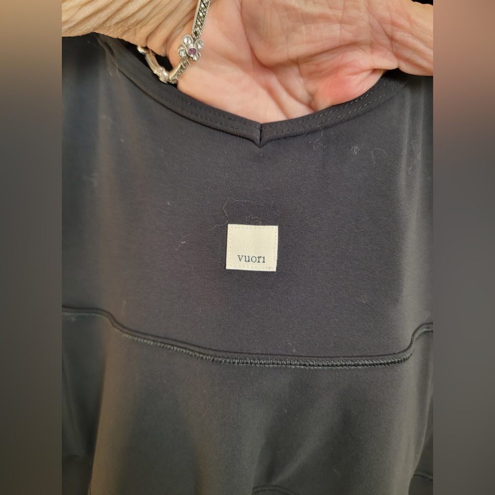 Vuori Mindset Jumpsuit•Open Back Performance Onesie•Black•FLAWLESS•Medium - Picture 10 of 15